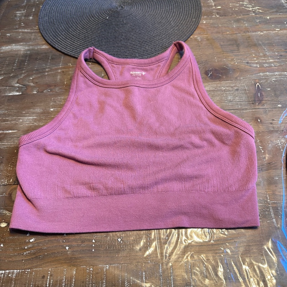 Sports bra